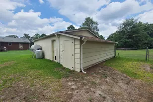 569 Central Ave, Kinston, NC 28501 - Photo 5