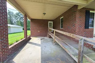 569 Central Ave, Kinston, NC 28504 - Photo 3