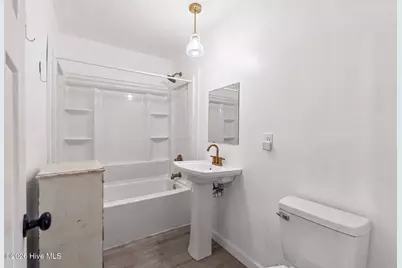 908 N Lord Street, Southport, NC 28461 - Photo 17
