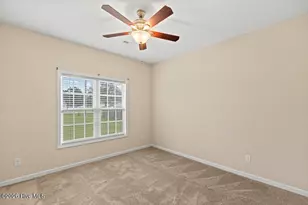 106 Lilac Ln, Richlands, NC 28574 - Photo 19