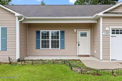 106 Lilac Lane, Richlands, NC 28574 - Photo 3