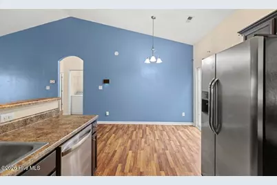 106 Lilac Lane, Richlands, NC 28574 - Photo 11