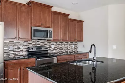 910 Highgrove Drive, Spring Lake, NC 28390 - Photo 11