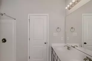 409 Blockade Shl Ln, Jacksonville, NC 28546 - Photo 29
