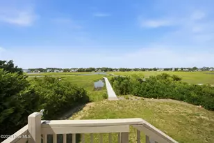 2016 W Pelican Dr, Oak Island, NC 28465 - Photo 7