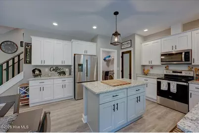 209 Pecan Grove Court, New Bern, NC 28562 - Photo 9