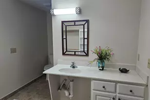 113A Jefferson St, Clinton, NC 28328 - Photo 15