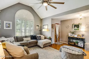 262 Stewart Cir, Whiteville, NC 28472 - Photo 9