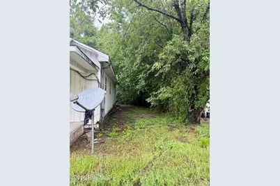 207 E Peterson Street, Edenton, NC 27932 - Photo 9