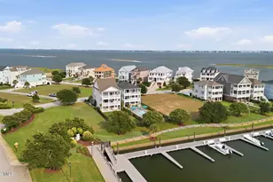 206 Back St, Newport, NC 28570 - Photo 57