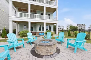 206 Back St, Newport, NC 28570 - Photo 7