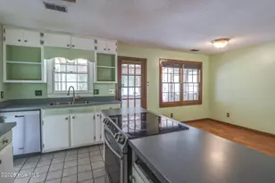 5420 Collinwood Ct, Wilmington, NC 28403 - Photo 9