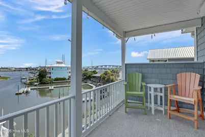 302 Vesta Court, Surf City, NC 28445 - Photo 15