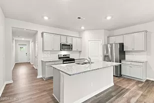 3113 Lochgreen Cir, Leland, NC 28451 - Photo 11