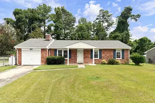 200 Royal Dr, Jacksonville, NC 28546 - Photo 1