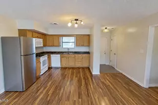 301 Dennis Rd, Jacksonville, NC 28546 - Photo 3