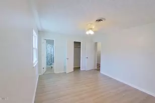 301 Dennis Rd, Jacksonville, NC 28546 - Photo 5