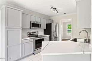 201 Bridlewood Dr, Jacksonville, NC 28540 - Photo 13