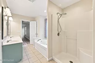 201 Bridlewood Dr, Jacksonville, NC 28540 - Photo 29