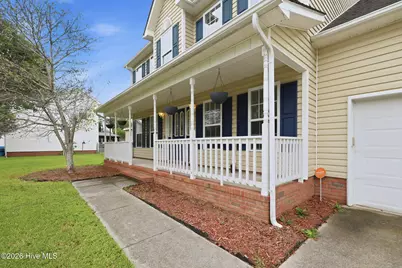 201 Bridlewood Drive, Jacksonville, NC 28540 - Photo 5