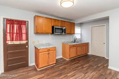 1209 Sycamore Road, Kinston, NC 28501 - Photo 7