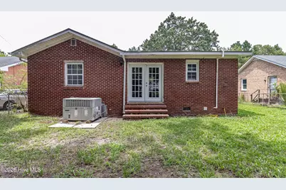 1209 Sycamore Road, Kinston, NC 28501 - Photo 17