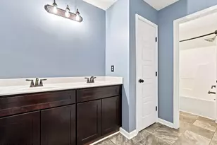 431 Cyrus Thompson Dr, Jacksonville, NC 28546 - Photo 29
