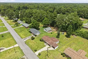 11 Oxford Dr, Jacksonville, NC 28546 - Photo 43