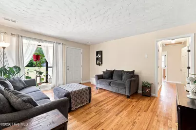 11 Oxford Drive, Jacksonville, NC 28546 - Photo 7