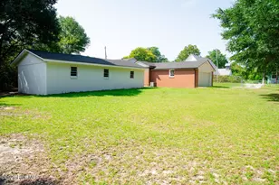 1009 W New Hampshire Ave, Southern Pines, NC 28387 - Photo 19