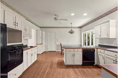 71 Myrtle Point Circle SW, Supply, NC 28462 - Photo 11