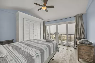 811 Carolina Beach Avenue S, Carolina Beach, NC 28428 - Photo 23