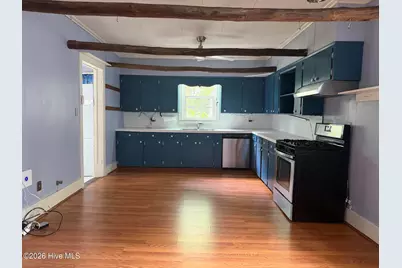 210 N Harvey Street, Washington, NC 27889 - Photo 7