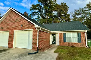 2702 Bluff View Dr, Greenville, NC 27834 - Photo 1