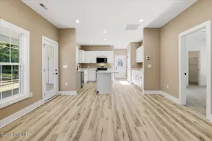 805 Jasmine Rd, Fuquay Varina, NC 27526 - Photo 9