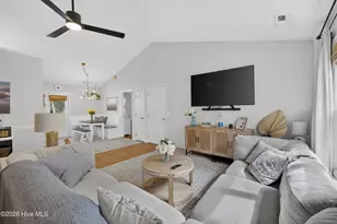 418 Dogwood Ln, Wilmington, NC 28409 - Photo 9