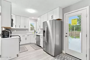 7228 Quail Woods Rd, Wilmington, NC 28411 - Photo 3