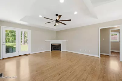 5208 Meadowbrook Drive, Trent Woods, NC 28562 - Photo 5