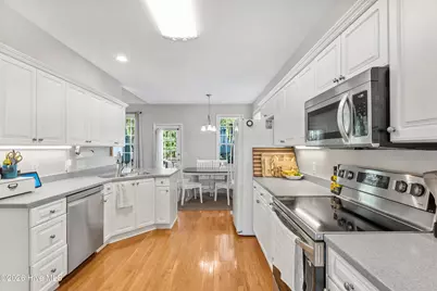 190 Diamondhead Drive S, Pinehurst, NC 28374 - Photo 11