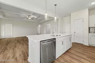 105 Ed Barrow Ln, La Grange, NC 28551 - Photo 9