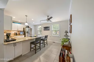 2940 Oleander Dr, Wilmington, NC 28403 - Photo 11