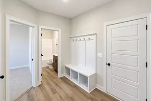 301 Hudson Vlg Dr, La Grange, NC 28551 - Photo 7