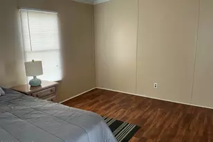 77 Maple Ave, Elizabethtown, NC 28337 - Photo 21
