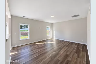 91 Crossvine Street, Selma, NC 27576 - Photo 5