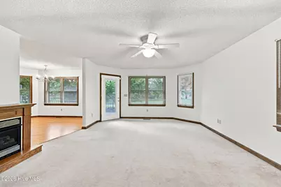 1113 Riverside Avenue, Elizabeth City, NC 27909 - Photo 11