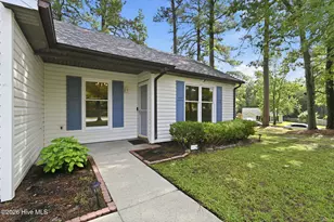 542 Shadowridge Rd, Jacksonville, NC 28546 - Photo 3