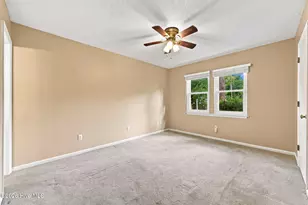 542 Shadowridge Rd, Jacksonville, NC 28546 - Photo 15