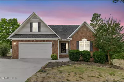 108 Camberly Lane, Aberdeen, NC 28315 - Photo 3