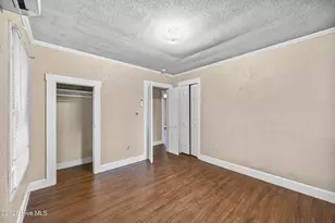 207 W Bridgers St, Burgaw, NC 28425 - Photo 5