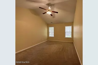 305 Firethorn Lane, Jacksonville, NC 28546 - Photo 5